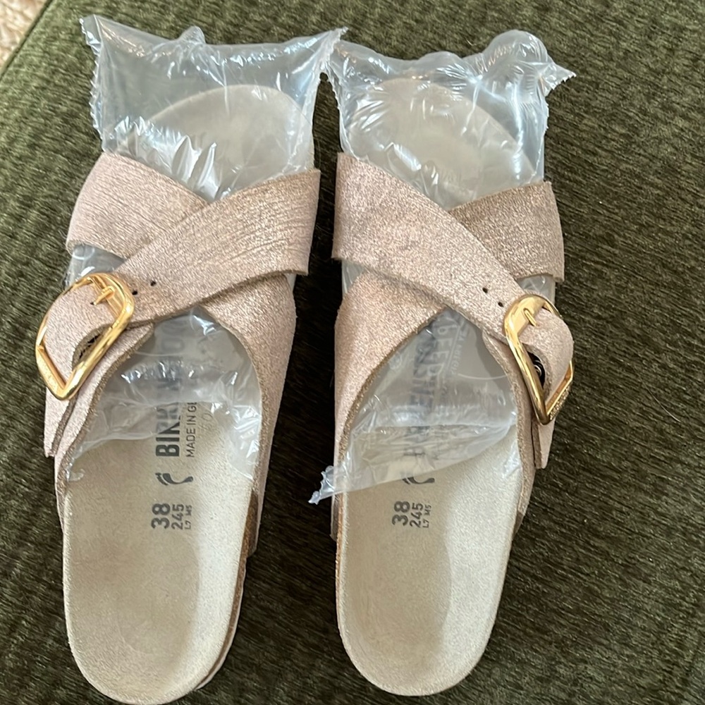 BIRKENSTOCK-Siena Big Buckle Suede Washed Metallic Rose Gold Sandal 38